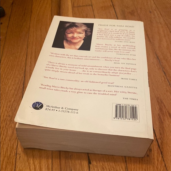 'Scarlet Feather Book By Meave Binchy - Picture 2 of 4